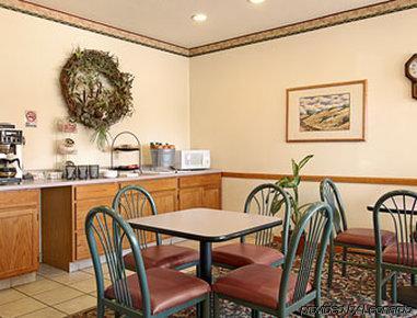 Hunter Lodge Ripley Restaurante foto